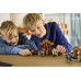 LEGO® Minecraft Angriff des Magiers auf das Dorf 21596