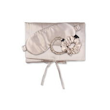Ailoria Travel Set Tasche, Schlafmaske, Scrunchie S & M, Seide Ailoria Travel Set Tasche, Schlafmaske, Scrunchie S & M, Seide