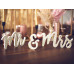 Partydeco Hochzeitsaccessoire Holzschrift Mr & Mrs 50 x 10 cm, Gold Partydeco Hochzeitsaccessoire Holzschrift Mr & Mrs 50 x 10 cm, Gold