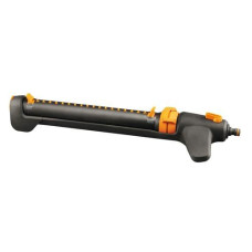Fiskars Oszillierender Sprinkler mit Metallfuss